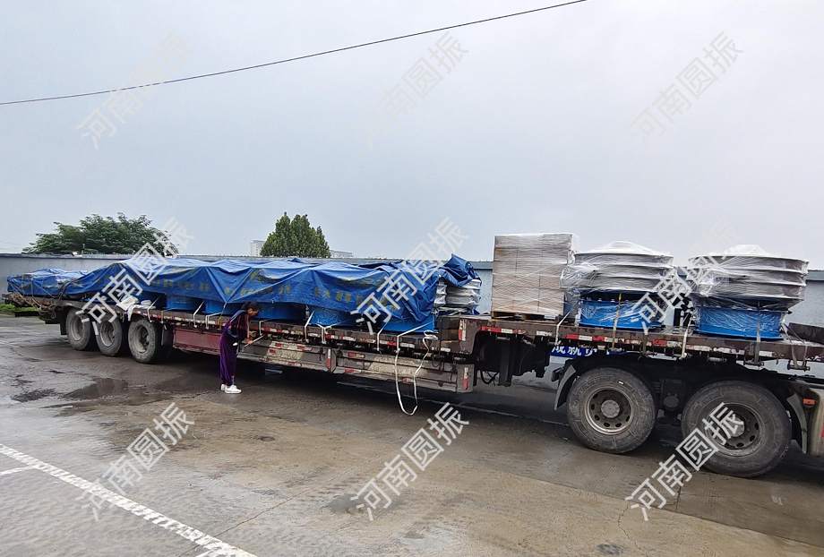 湖南省株洲市16臺(tái)超聲波振動(dòng)篩、6臺(tái)直排篩發(fā)貨